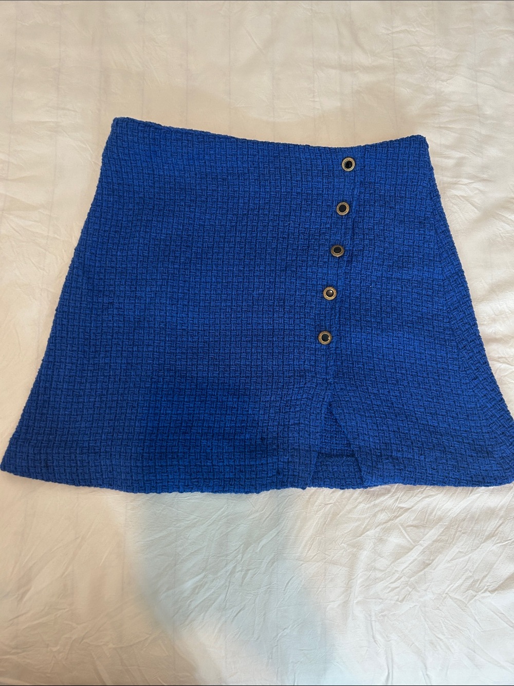 NEW WITH TAGS Zara Royal Blue Textured Button-Front Mini Skirt